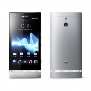 Смартфон Sony Xperia P LT22i Silver